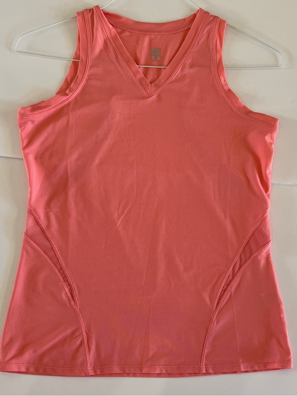 Tail Activewear light Coral Pink V-Neck Athletic Tank Top